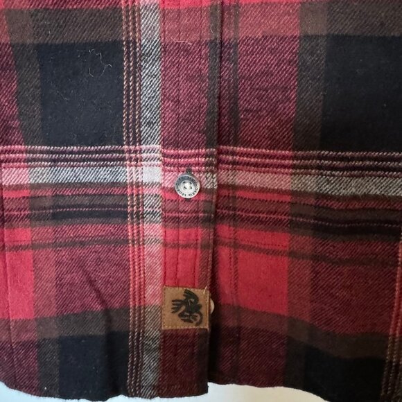Legendary Whitetails Mens Size XS Flannel - Picture 2 of 4
